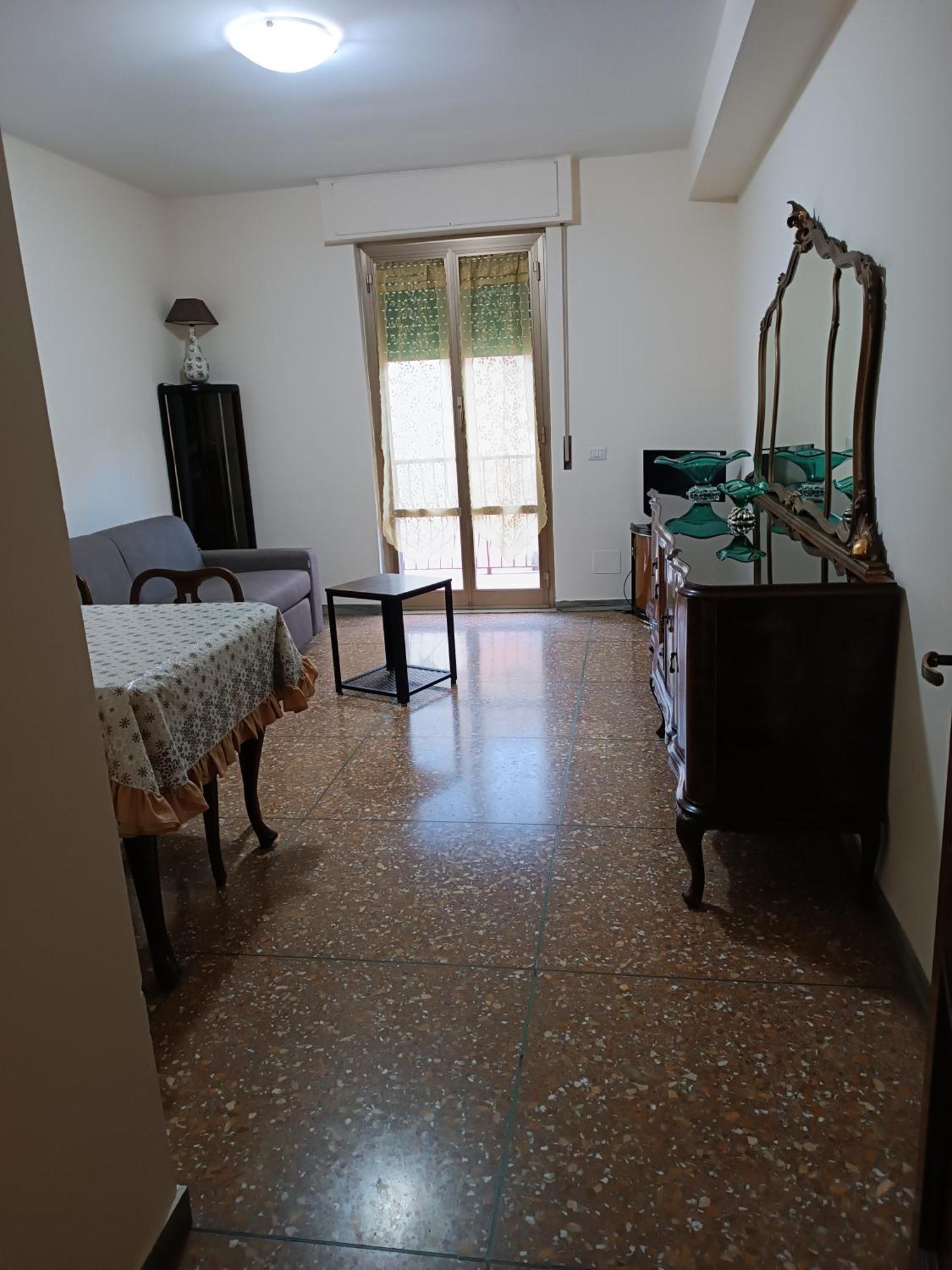 רומא Hortis Apartment, 5 Persone, 2 Camere, Balcone, Metro C E Tram Per Il Centro מראה חיצוני תמונה
