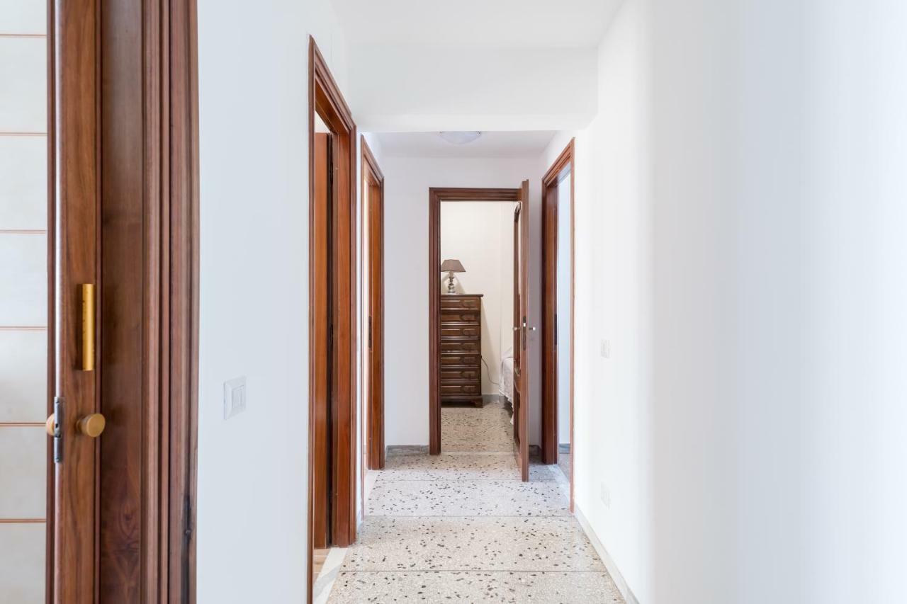 רומא Hortis Apartment, 5 Persone, 2 Camere, Balcone, Metro C E Tram Per Il Centro מראה חיצוני תמונה