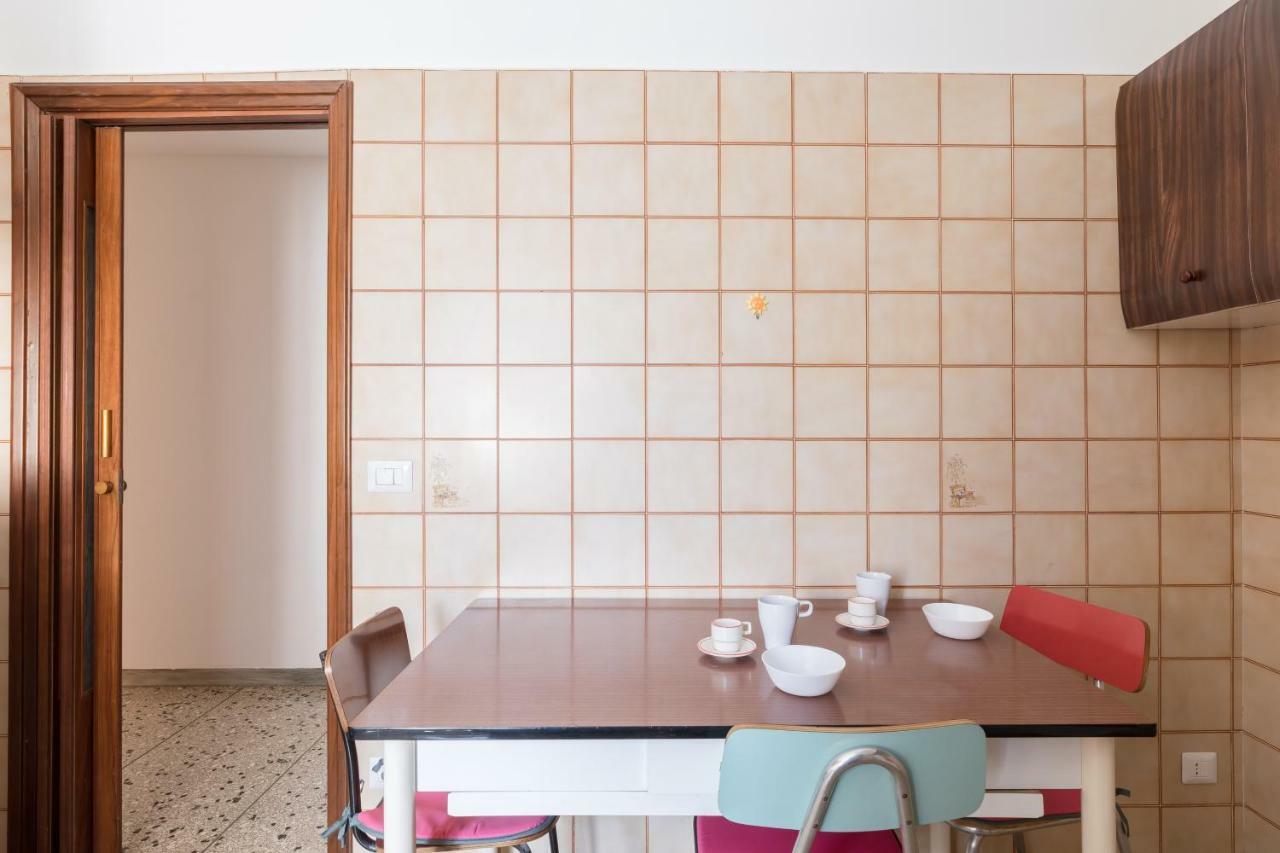 רומא Hortis Apartment, 5 Persone, 2 Camere, Balcone, Metro C E Tram Per Il Centro מראה חיצוני תמונה